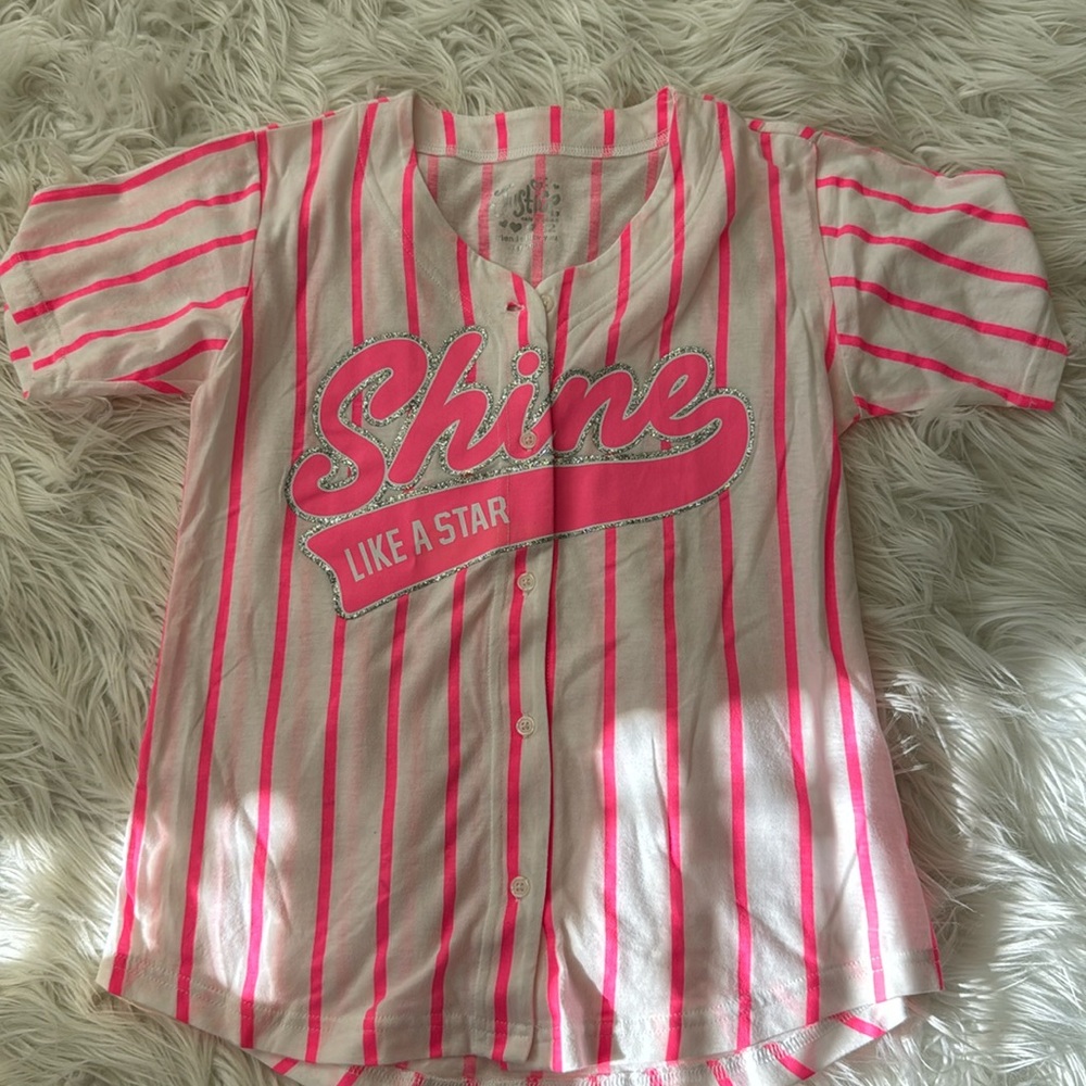 Like new justice girls top